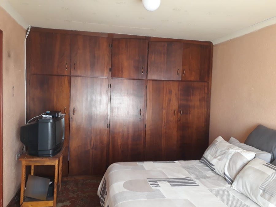 3 Bedroom Property for Sale in Tlhabane North West